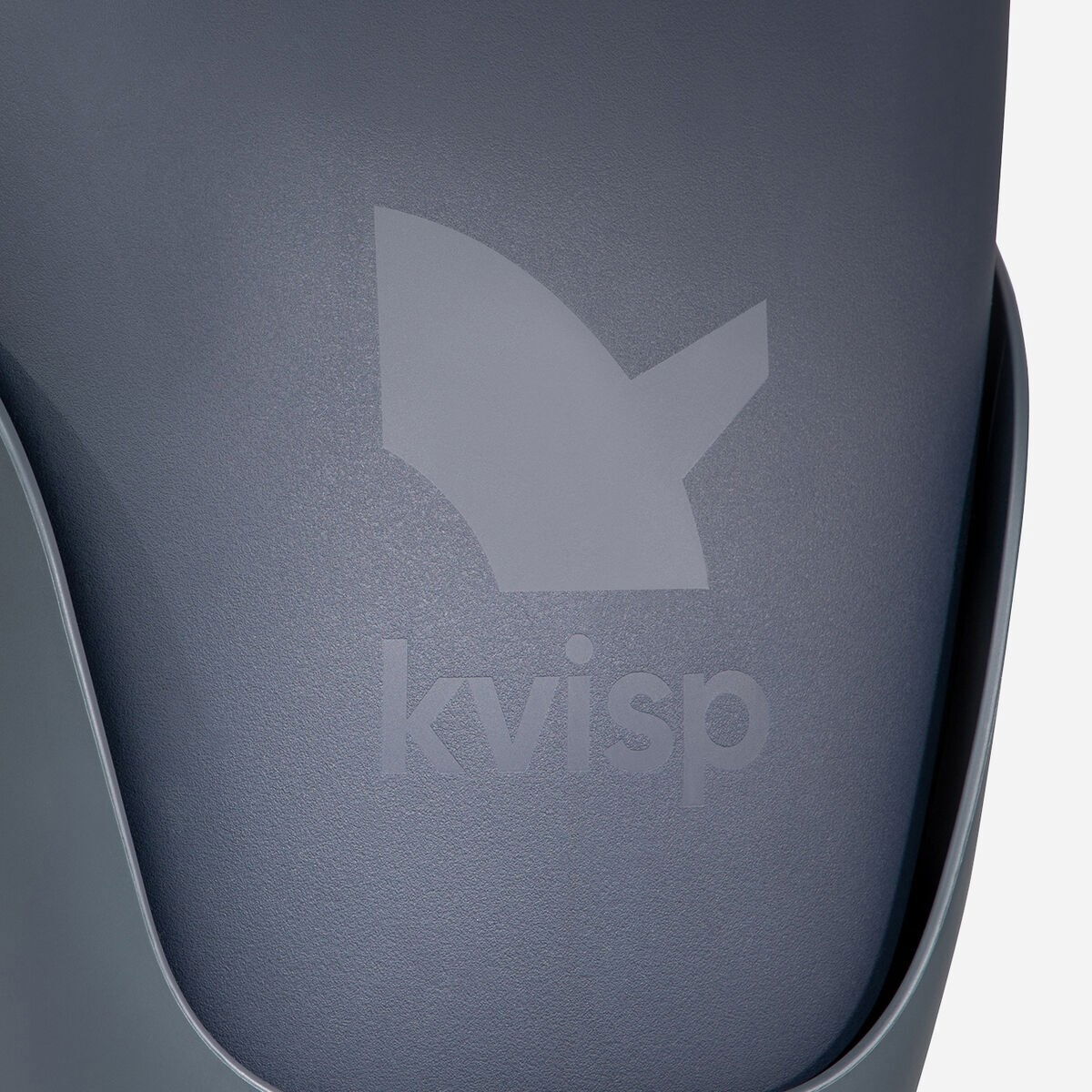 Kvisp bicycle basket with travel harness midnight grey
